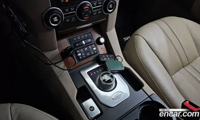 Land Rover Discovery 2016 3.0 автомат (гидро), миниатюра 9 Land Rover Discovery 2016 3.0 автомат (гидро), миниатюра 9