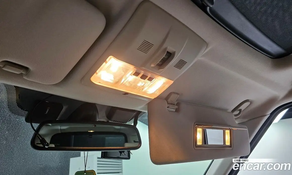 Land Rover Discovery 2016 3.0 автомат (гидро), фото 17