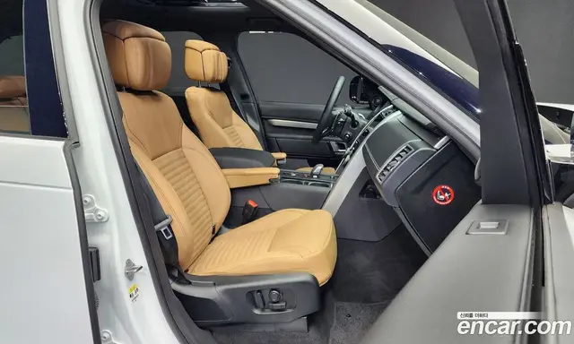 Land Rover Discovery 2024 3.0 автомат (гидро), миниатюра 11