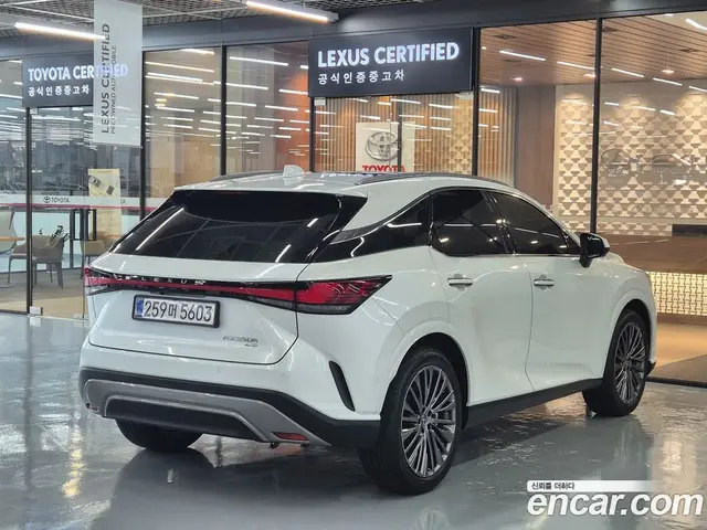 Lexus RX 2025 2.5 автомат (вариатор), миниатюра 2