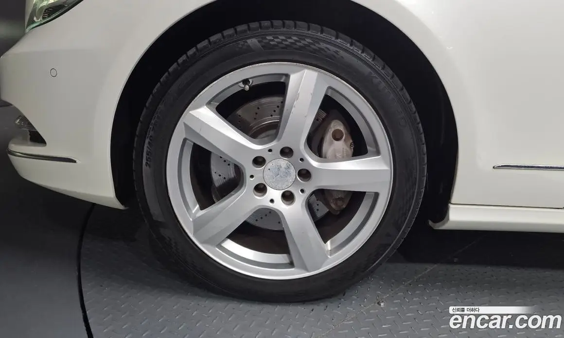 Mercedes-Benz CLS-Class 2012 3.5 автомат (гидро), фото 5