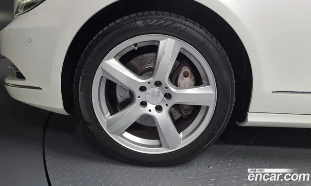 Mercedes-Benz CLS-Class 2012 3.5 автомат (гидро), миниатюра 5