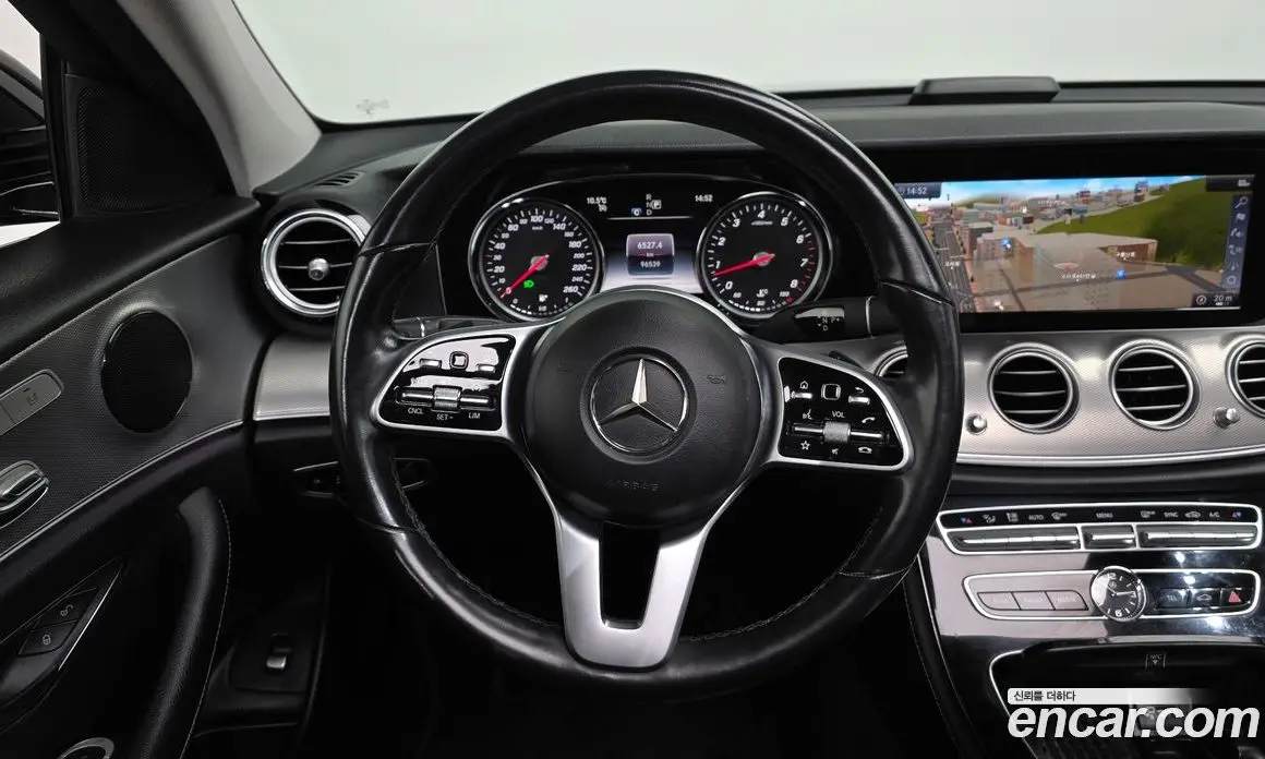 Mercedes-Benz E-Class 2019 2.0 автомат (гидро), фото 13 Mercedes-Benz E-Class 2019 2.0 автомат (гидро), фото 13