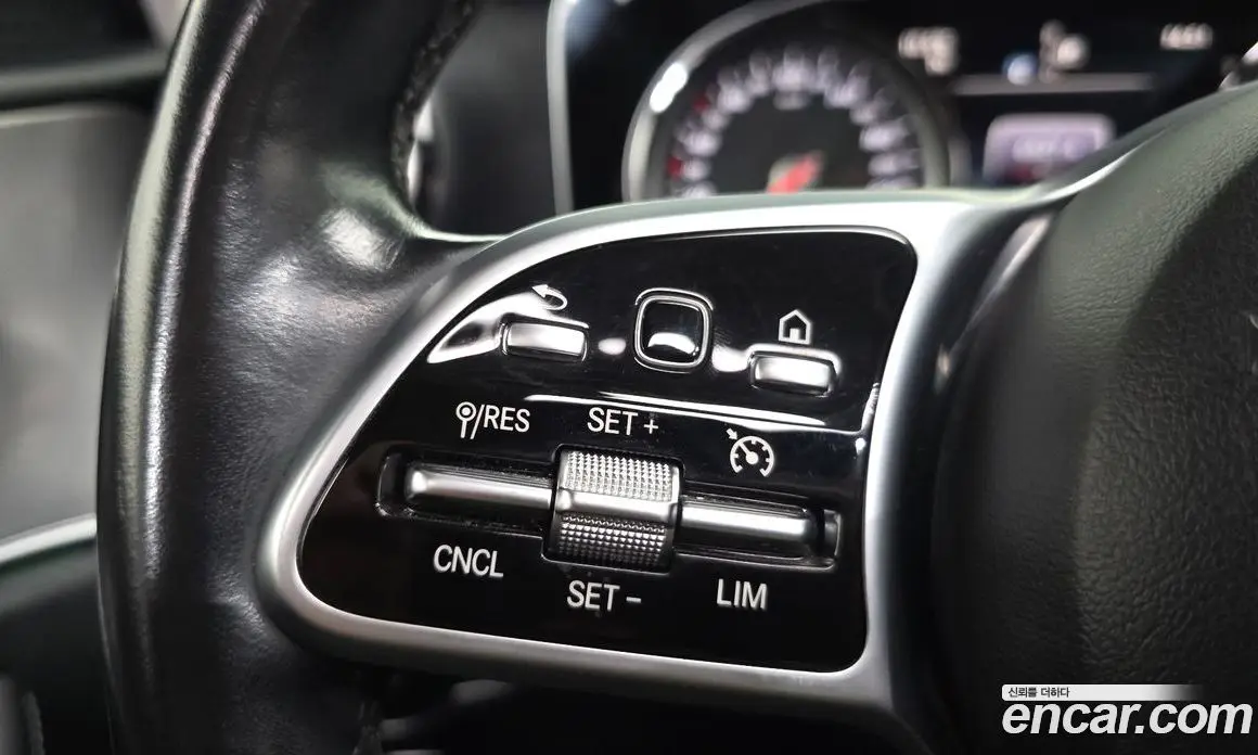 Mercedes-Benz E-Class 2019 2.0 автомат (гидро), фото 14 Mercedes-Benz E-Class 2019 2.0 автомат (гидро), фото 14