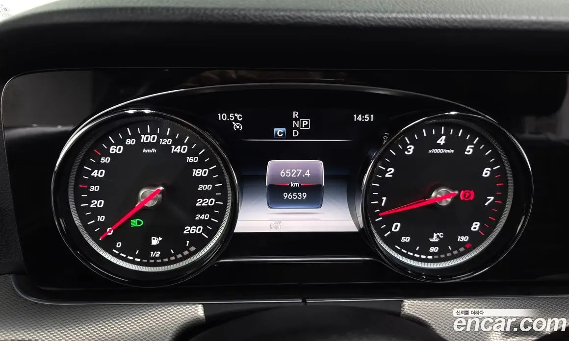 Mercedes-Benz E-Class 2019 2.0 автомат (гидро), фото 8 Mercedes-Benz E-Class 2019 2.0 автомат (гидро), фото 8