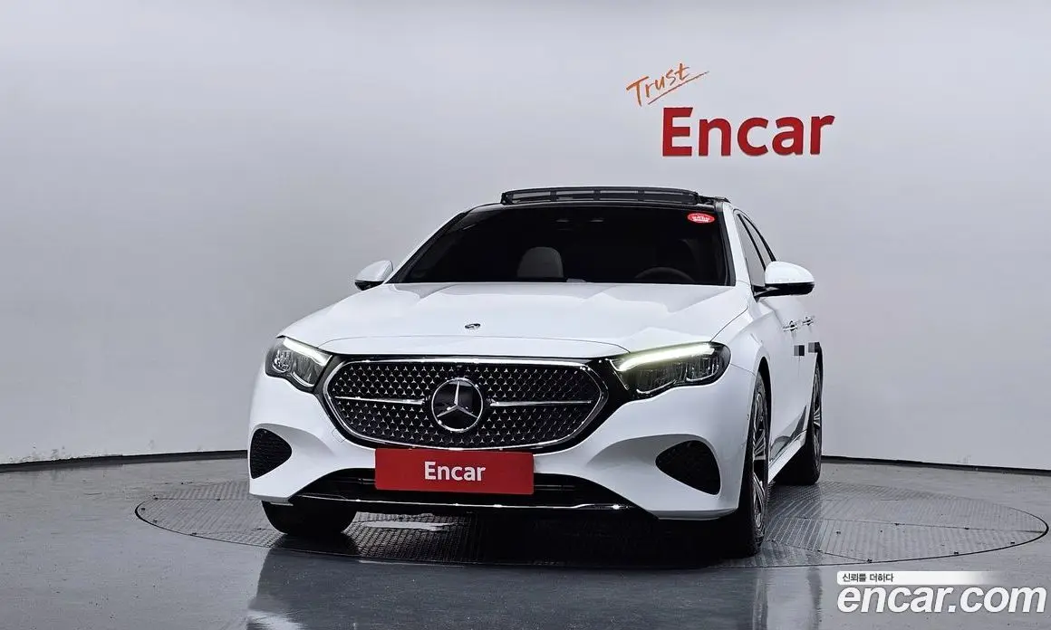 Mercedes-Benz E-Class 2025 2.0 автомат (гидро), фото 3