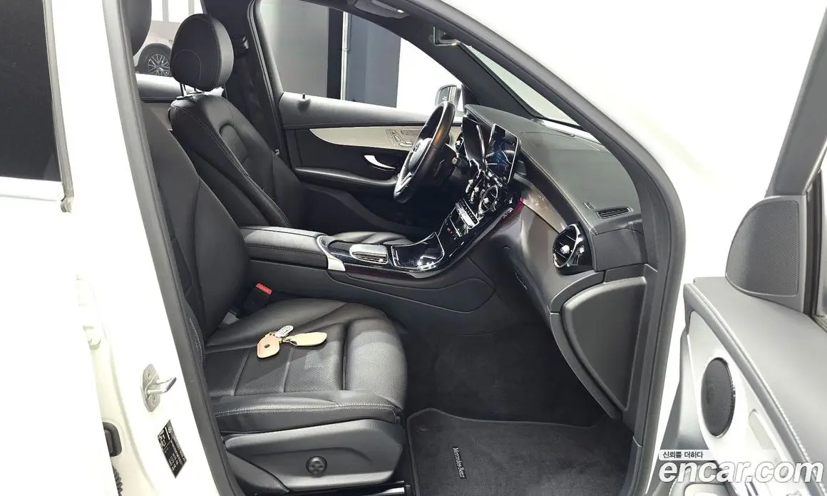 Mercedes-Benz GLC-Class 2021 2.0 автомат (гидро), фото 11