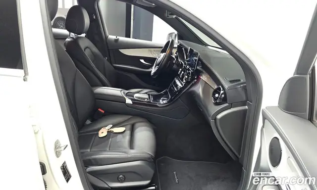 Mercedes-Benz GLC-Class 2021 2.0 автомат (гидро), миниатюра 11