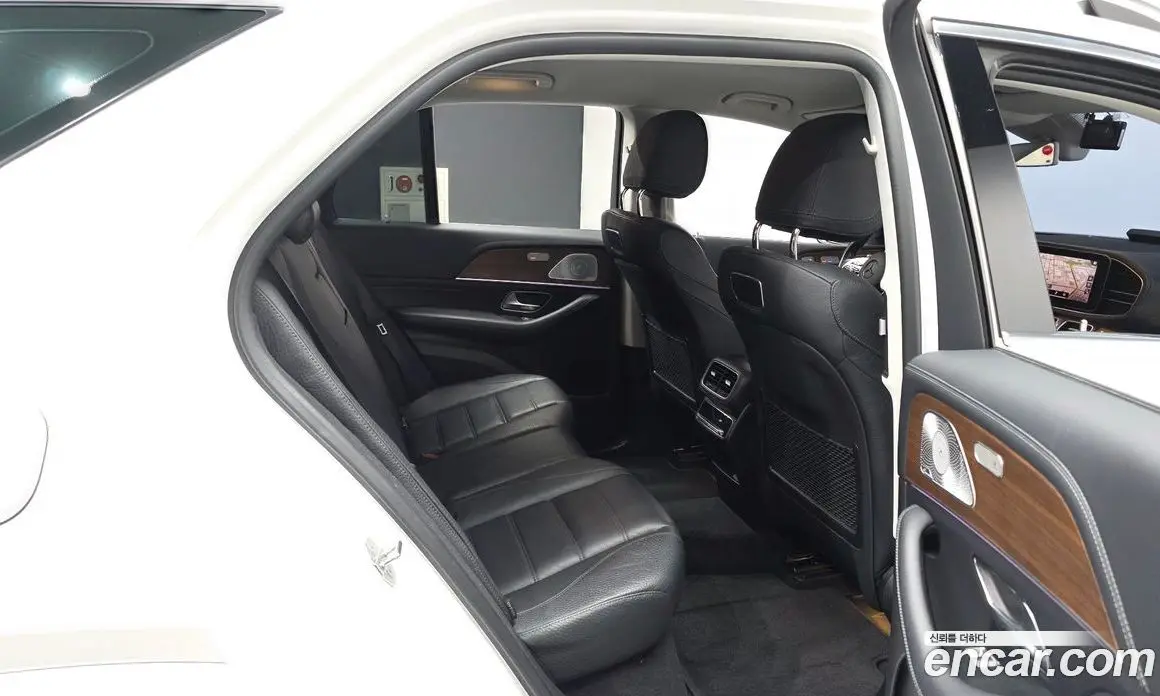 Mercedes-Benz GLE-Class 2019 3.0 автомат (гидро), фото 12