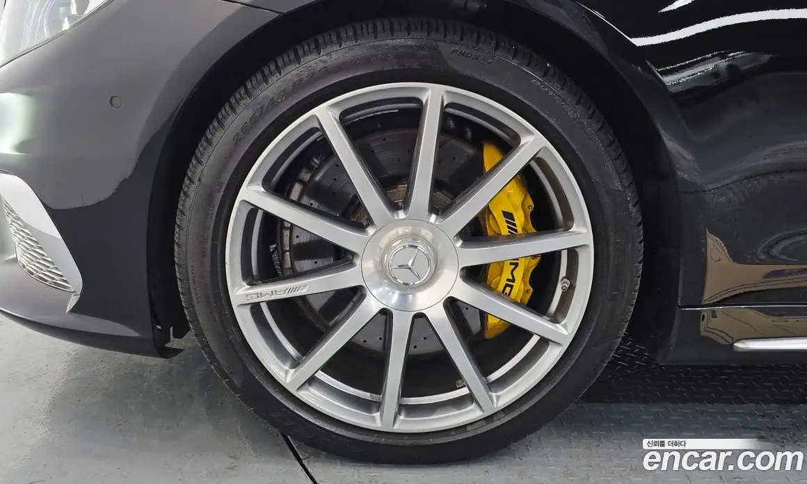 Mercedes-Benz S-Class 2015 5.5 автомат (гидро), фото 5 Mercedes-Benz S-Class 2015 5.5 автомат (гидро), фото 5