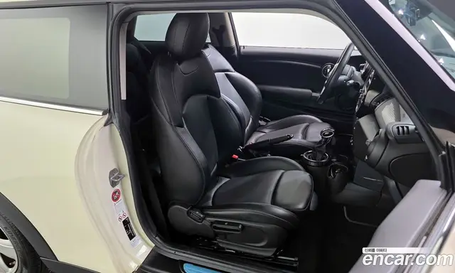 Mini Cooper 2014 1.5 автомат (гидро), миниатюра 12
