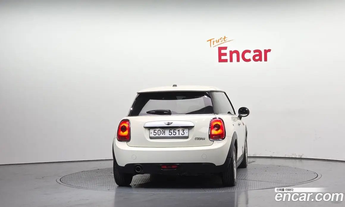 Mini Cooper 2014 1.5 автомат (гидро), фото 4 Mini Cooper 2014 1.5 автомат (гидро), фото 4