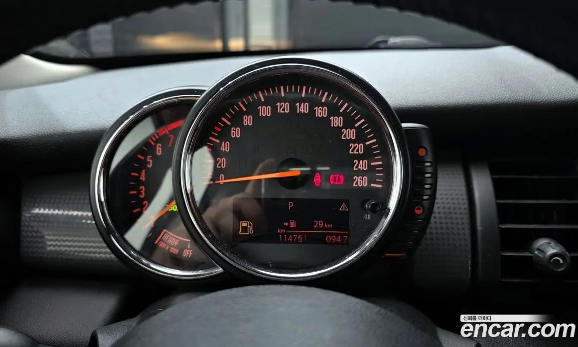 Mini Cooper 2014 1.5 автомат (гидро), фото 8 Mini Cooper 2014 1.5 автомат (гидро), фото 8