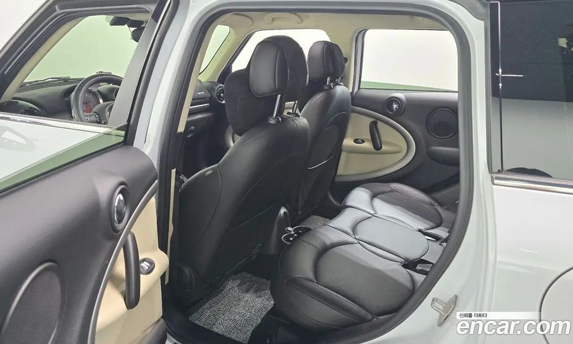 Mini Countryman 2016 2.0 автомат (гидро), фото 12 Mini Countryman 2016 2.0 автомат (гидро), фото 12