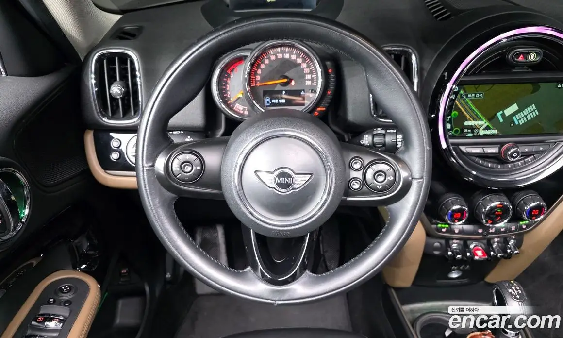 Mini Countryman 2017 2.0 автомат (гидро), фото 13 Mini Countryman 2017 2.0 автомат (гидро), фото 13