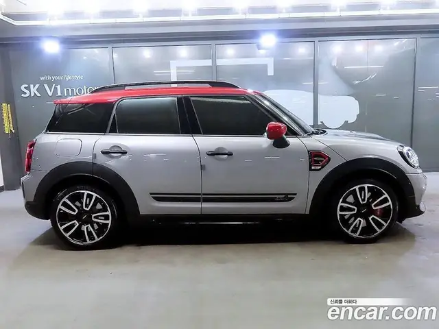 Mini Countryman 2023 2.0 автомат (гидро), миниатюра 3