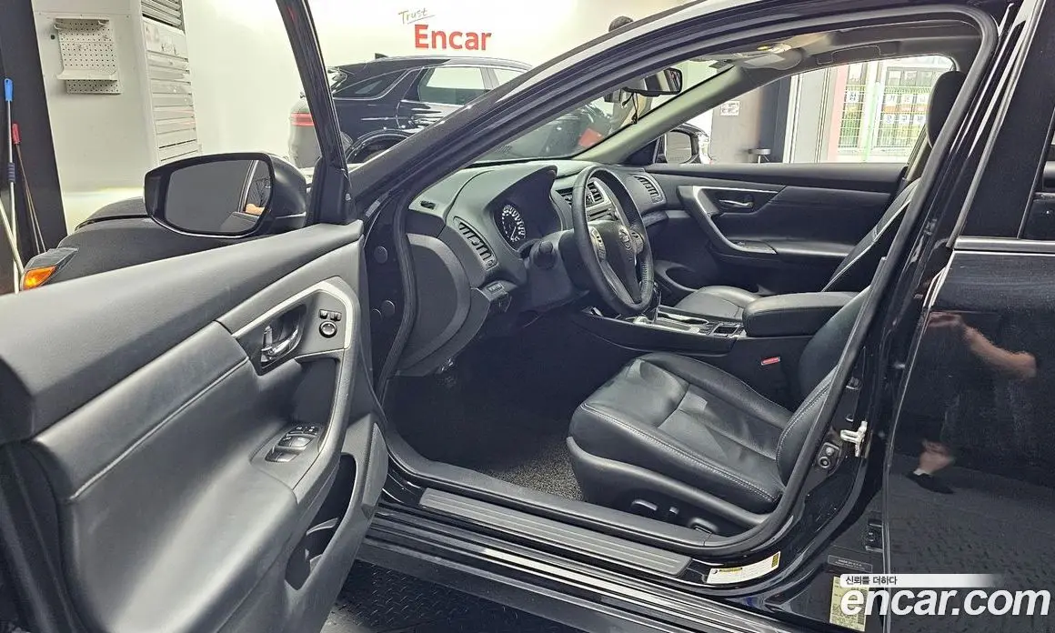 Nissan Altima 2016 2.5 автомат (гидро), фото 10