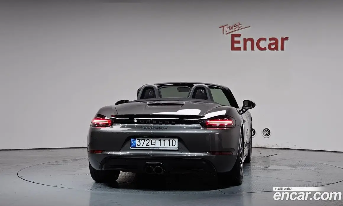 Porsche 718 2016 2.5 автомат (гидро), фото 4 Porsche 718 2016 2.5 автомат (гидро), фото 4