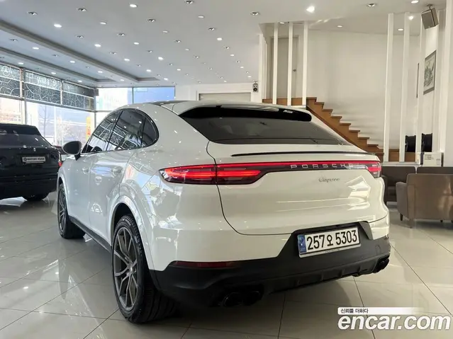 Porsche Cayenne 2020 3.0 автомат (гидро), миниатюра 2