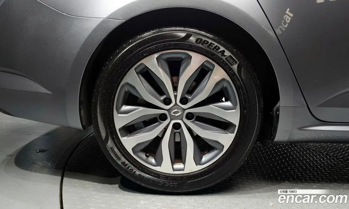 Renault (Samsung) SM6 2016 2.0 автомат (гидро), фото 5 Renault (Samsung) SM6 2016 2.0 автомат (гидро), фото 5