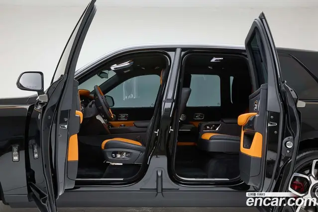 Rolls-Royce Cullinan 2023 6.7 автомат (гидро), миниатюра 6 Rolls-Royce Cullinan 2023 6.7 автомат (гидро), миниатюра 6
