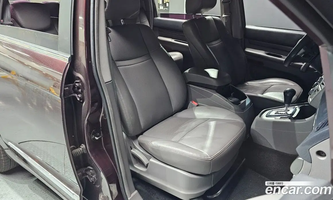 SsangYong Korando 2015 2.0 автомат (гидро), фото 11