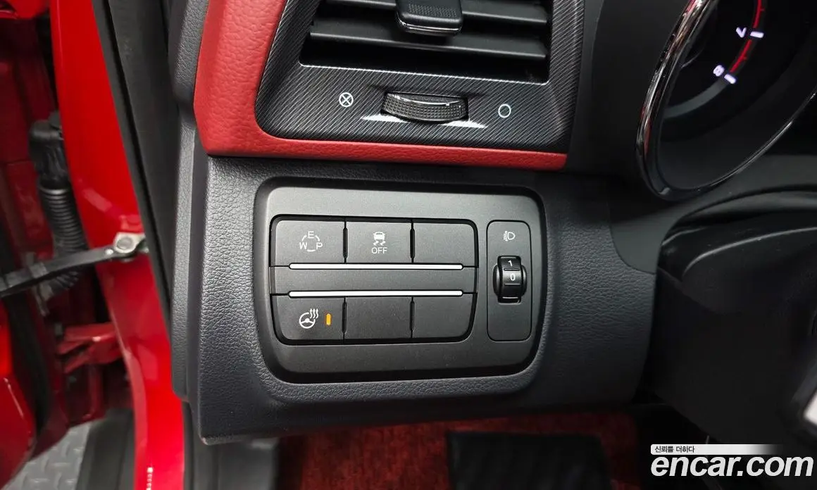 SsangYong TIBOLI 2016 1.6 автомат (гидро), фото 13
