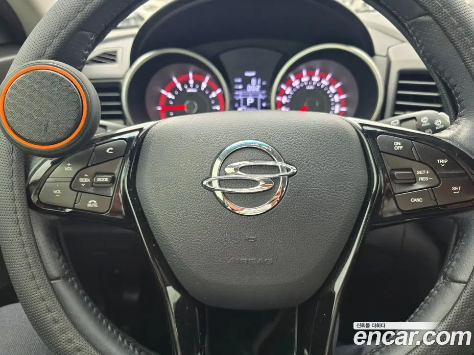 SsangYong TIBOLI 2018 1.6 автомат (гидро), фото 8