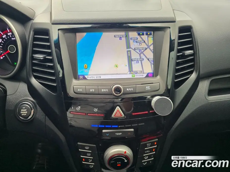 SsangYong TIBOLI 2018 1.6 автомат (гидро), фото 10