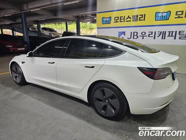 Tesla Model 3 2021 0.2 автомат (гидро), миниатюра 3