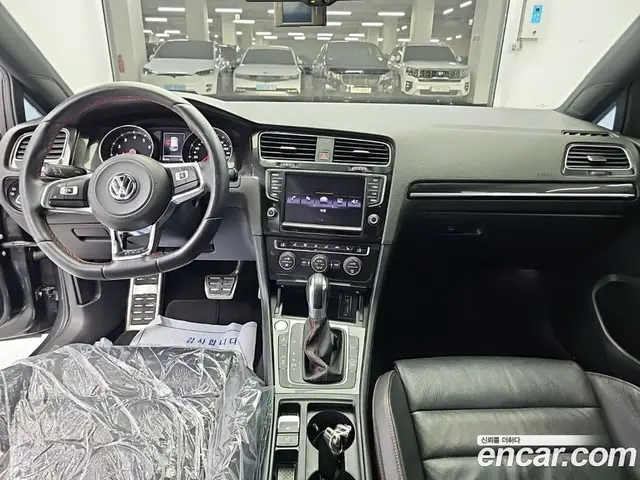 Volkswagen Golf 2014 2.0 автомат (гидро), миниатюра 6 Volkswagen Golf 2014 2.0 автомат (гидро), миниатюра 6