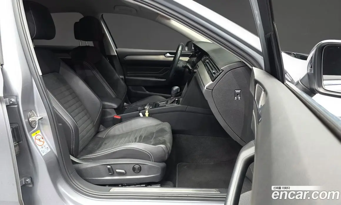 Volkswagen Passat 2021 2.0 автомат (гидро), фото 11 Volkswagen Passat 2021 2.0 автомат (гидро), фото 11