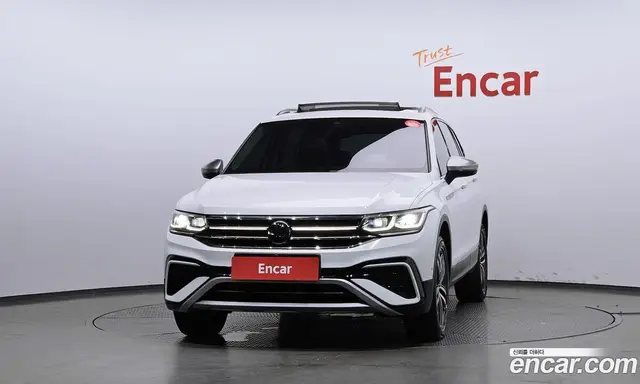 Volkswagen Tiguan 2023 2.0 автомат (гидро), миниатюра 3 Volkswagen Tiguan 2023 2.0 автомат (гидро), миниатюра 3