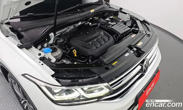 Volkswagen Tiguan 2023 2.0 автомат (гидро), миниатюра 6 Volkswagen Tiguan 2023 2.0 автомат (гидро), миниатюра 6