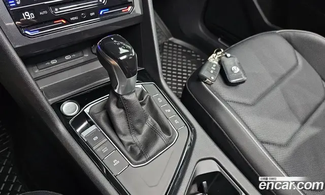 Volkswagen Tiguan 2023 2.0 автомат (гидро), миниатюра 9 Volkswagen Tiguan 2023 2.0 автомат (гидро), миниатюра 9