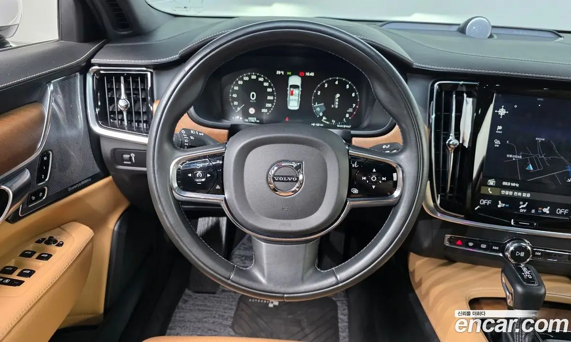 Volvo S90 2019 2.0 автомат (гидро), фото 13 Volvo S90 2019 2.0 автомат (гидро), фото 13