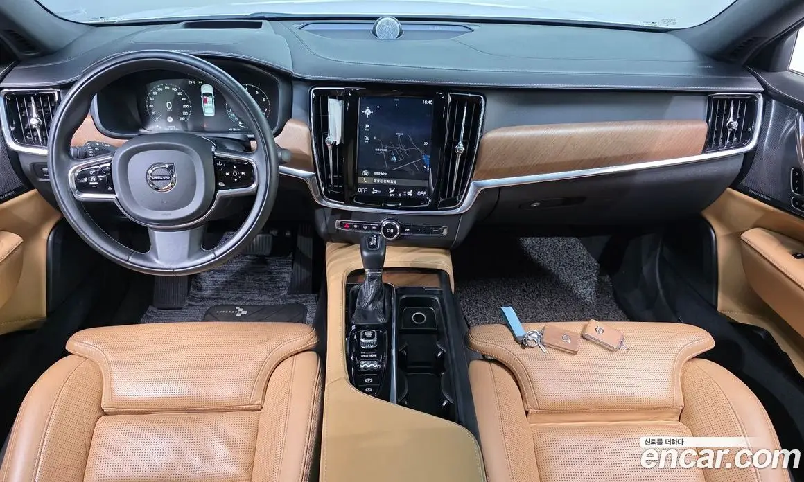 Volvo S90 2019 2.0 автомат (гидро), фото 7 Volvo S90 2019 2.0 автомат (гидро), фото 7