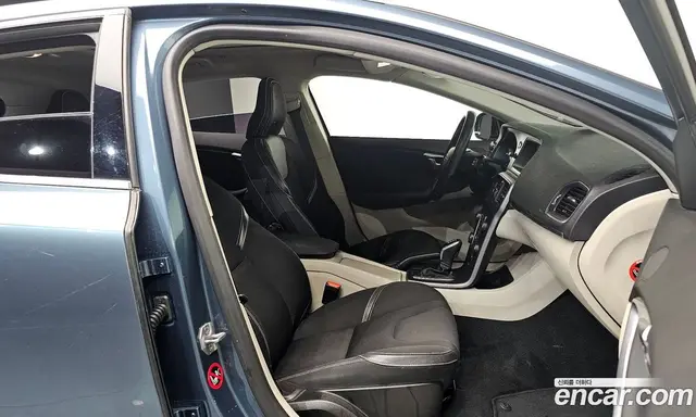 Volvo V40 2014 1.6 автомат (гидро), миниатюра 12