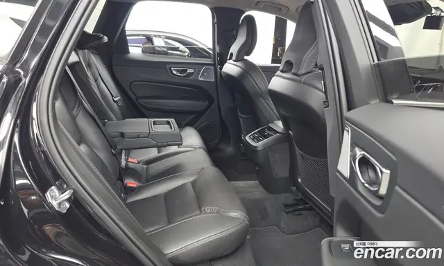 Volvo XC60 2021 2.0 автомат (гидро), миниатюра 12