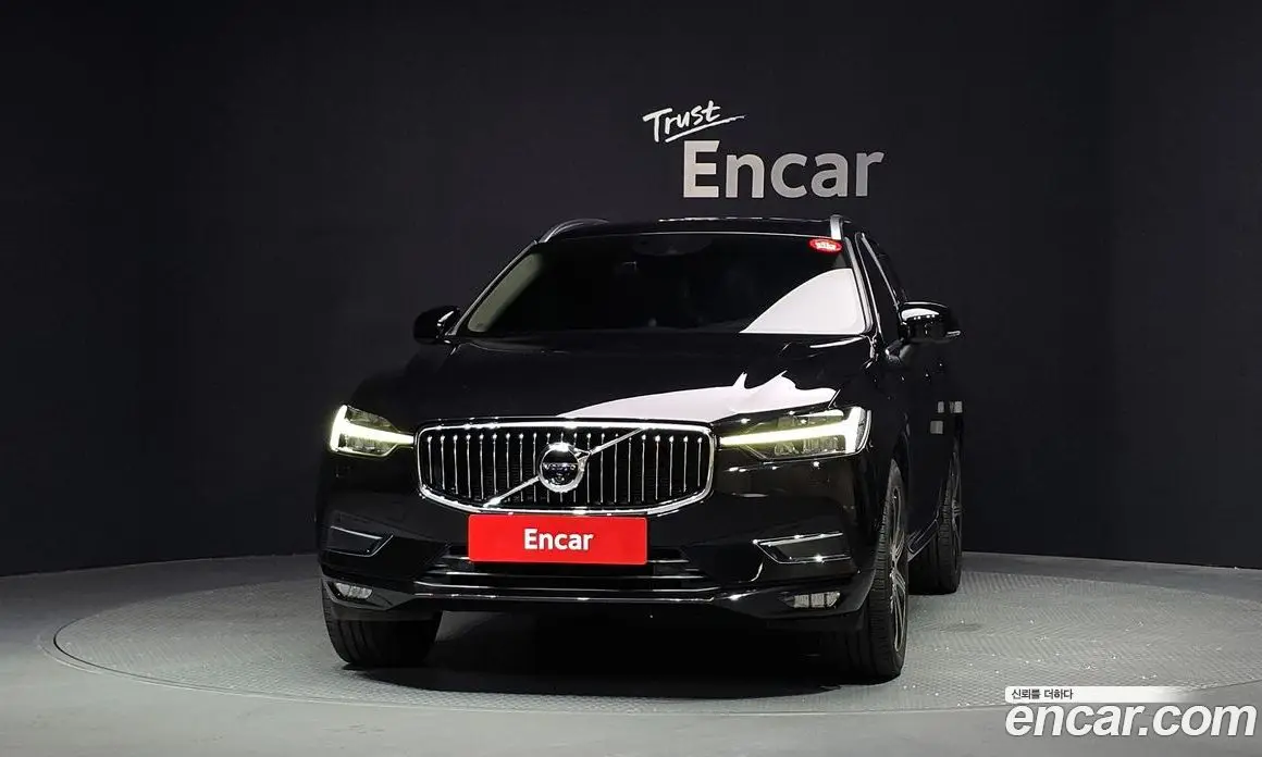 Volvo XC60 2021 2.0 автомат (гидро), фото 3