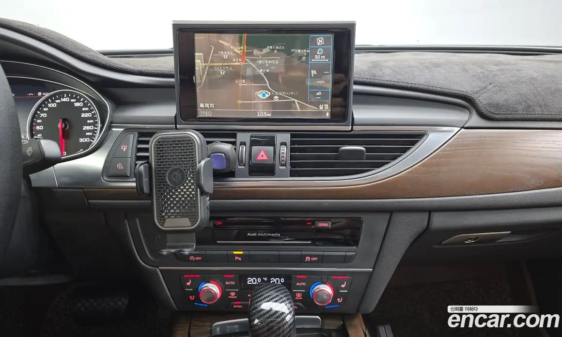 Audi A6 2015 2.0 автомат (гидро), фото 12