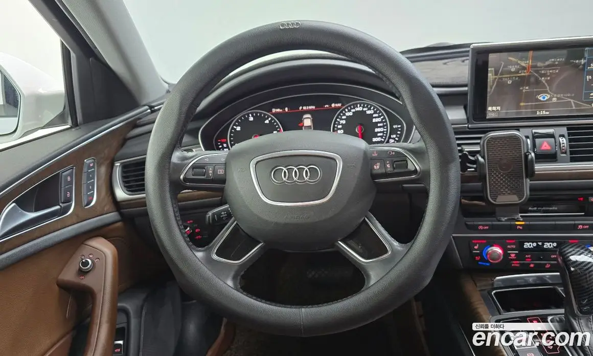 Audi A6 2015 2.0 автомат (гидро), фото 13