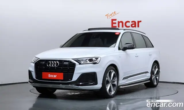 Audi Q7, 2022, 76 846 км