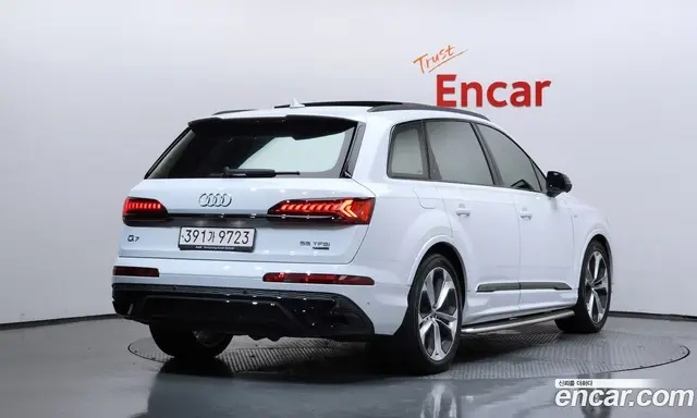 Audi Q7 2022 3.0 автомат (гидро), миниатюра 2
