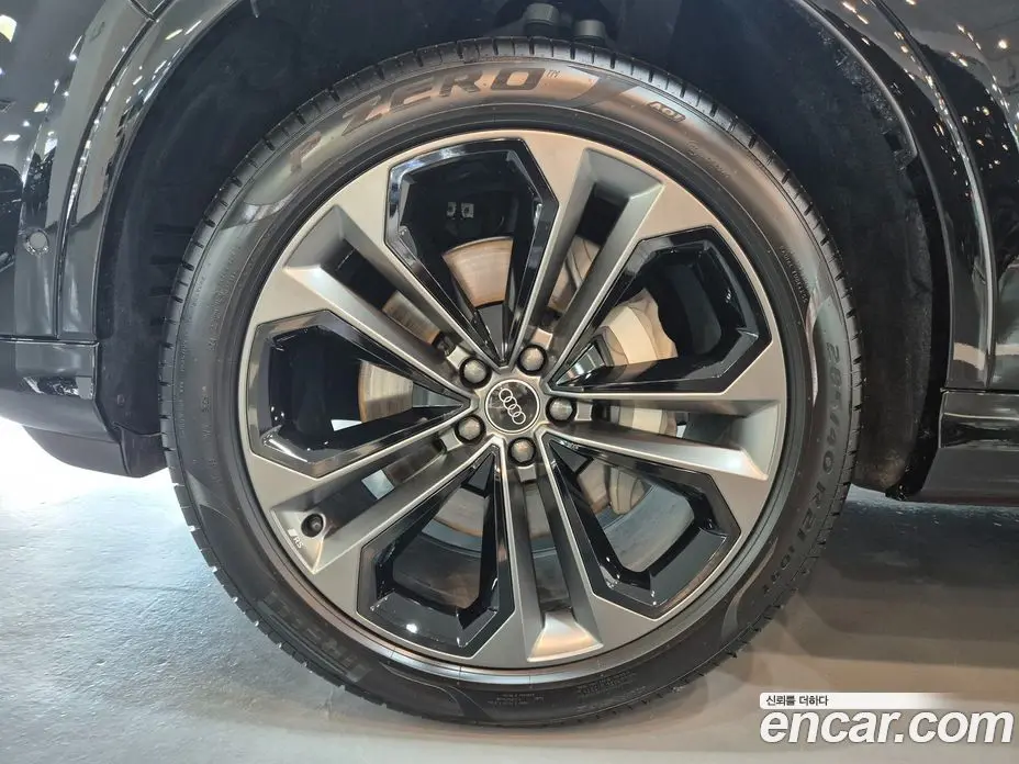 Audi Q7 2026 3.0 автомат (гидро), фото 5