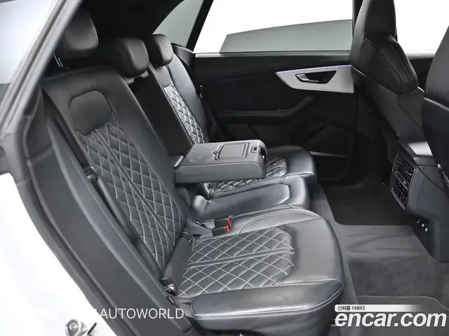 Audi Q8 2020 3.0 автомат (гидро), миниатюра 12