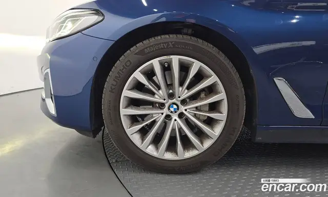 BMW 5 серия 2021 2.0 автомат (гидро), миниатюра 5 BMW 5 серия 2021 2.0 автомат (гидро), миниатюра 5