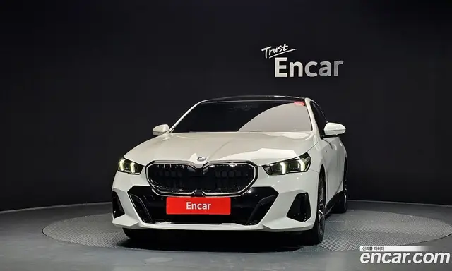 BMW 5 серия 2024 2.0 автомат (гидро), миниатюра 3 BMW 5 серия 2024 2.0 автомат (гидро), миниатюра 3