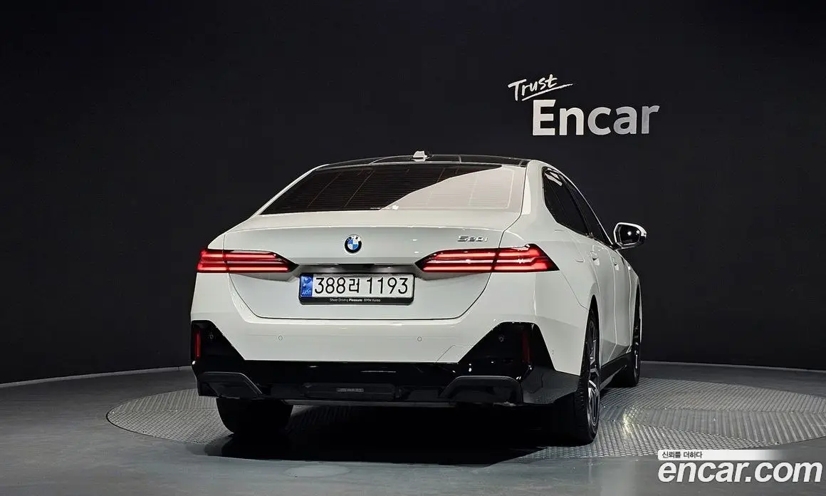 BMW 5 серия 2024 2.0 автомат (гидро), фото 4 BMW 5 серия 2024 2.0 автомат (гидро), фото 4