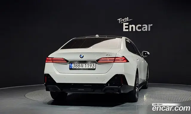 BMW 5 серия 2024 2.0 автомат (гидро), миниатюра 4 BMW 5 серия 2024 2.0 автомат (гидро), миниатюра 4